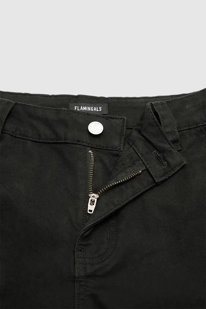 Solid Flap Pocket Mid Waist Tapered Cropped Cargo Pants