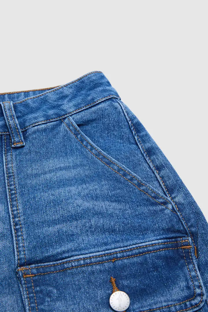 Wash Flap Pocket Split Hem Mid Rise Mid Thigh Cargo Denim Shorts Without Belt