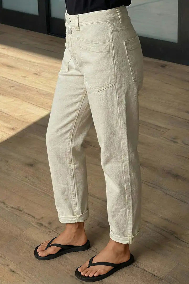 Solid Patch Pocket Dual Button High Rise Straight Leg Crop Pants